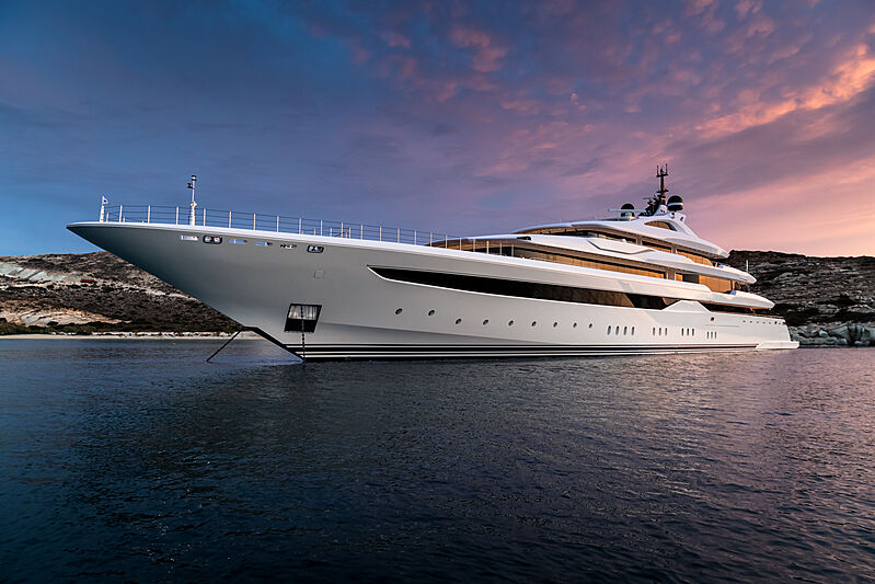 The recently launched 95metre motoryacht  O’Pari was designed and built specifically for the charter market by the Greek shipyard 'Golden Yachts'. 